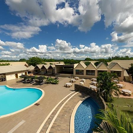 Hotel Faranda Guayacanes, A Member Of Radisson Individuals Chitré Exterior photo